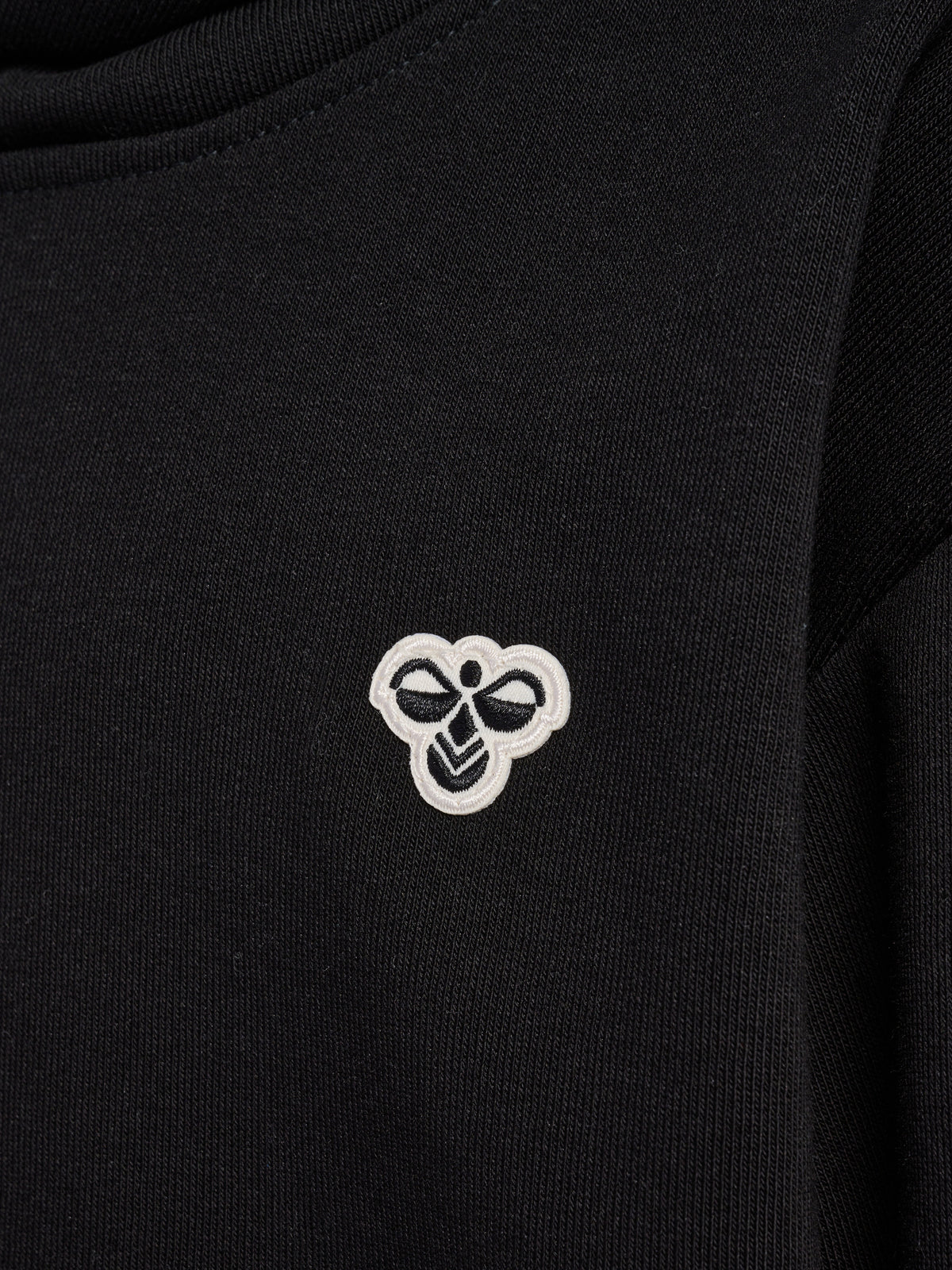 2001-BLACK