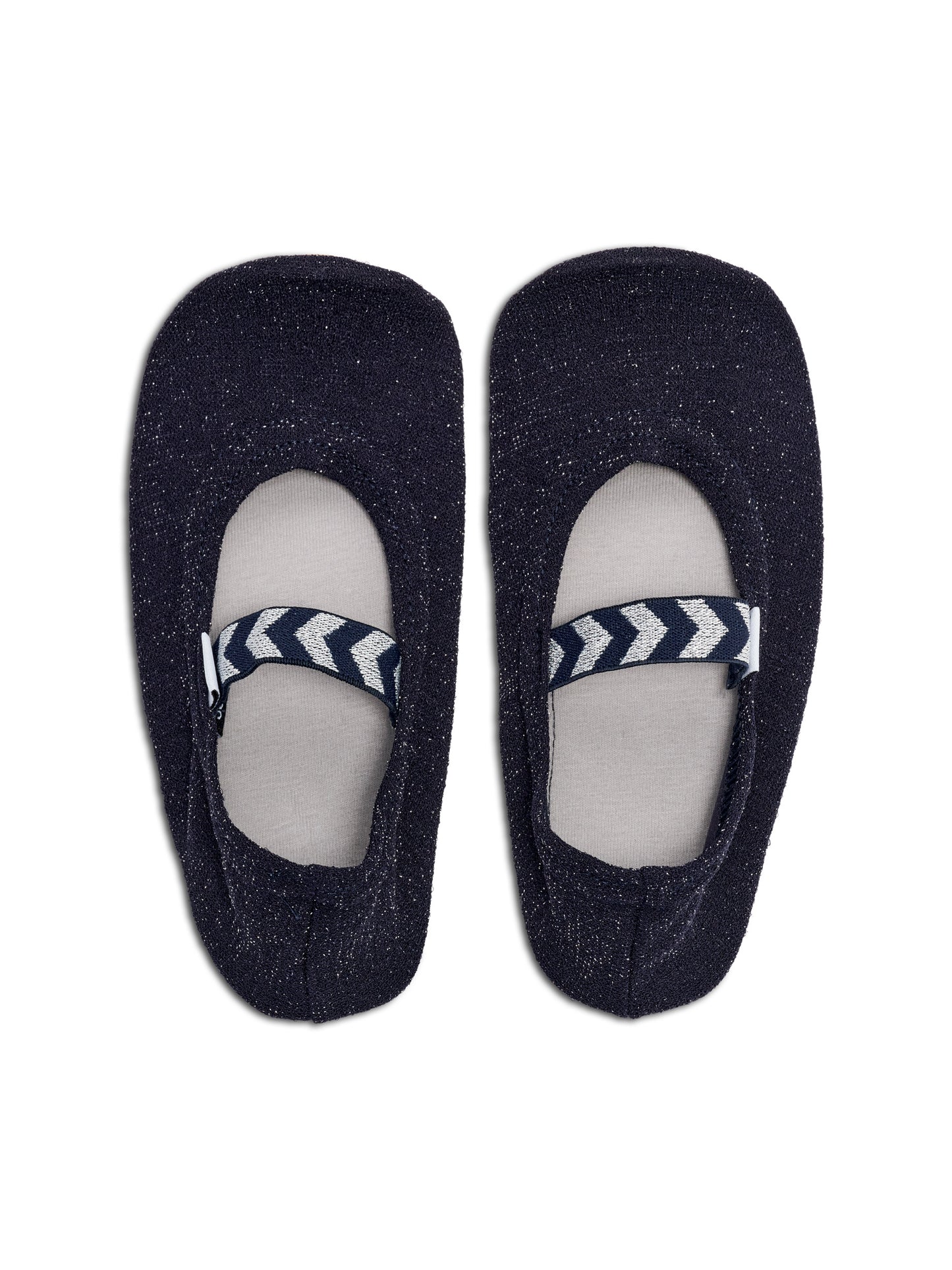 1009-BLACK IRIS
