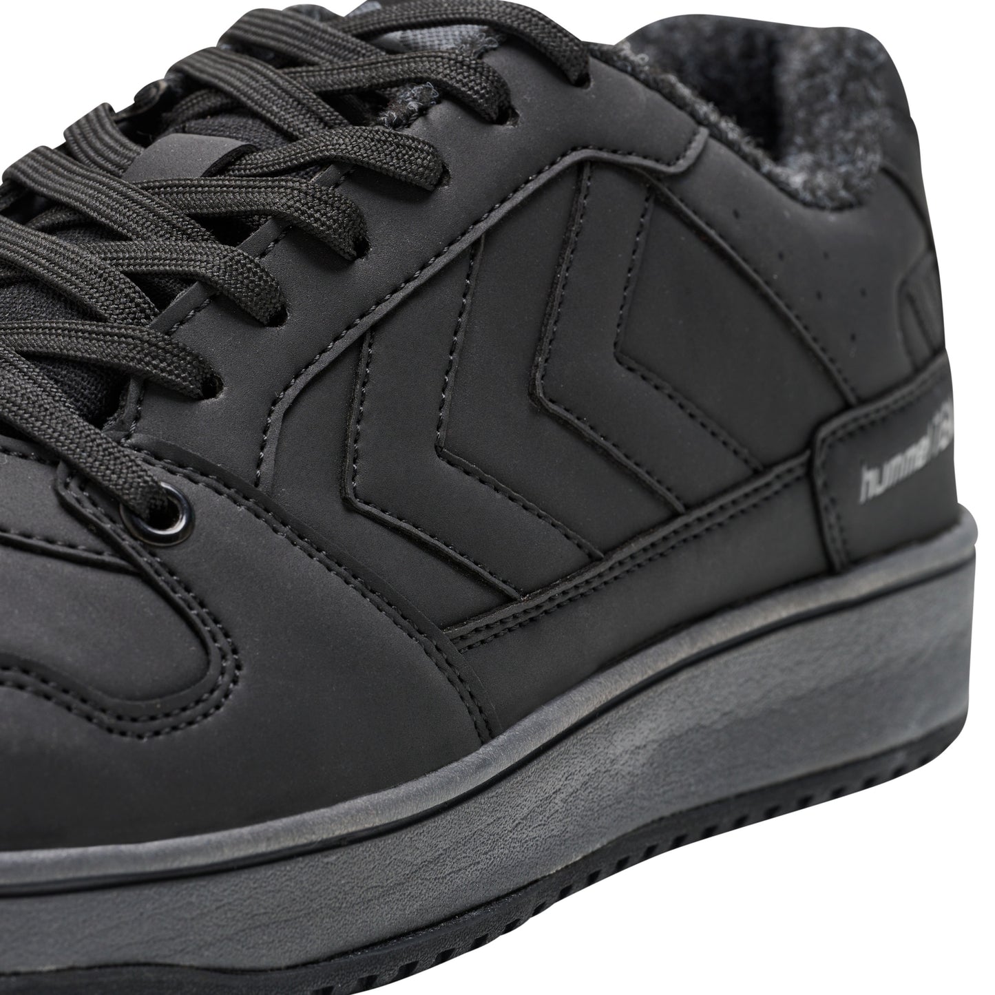 2001-BLACK