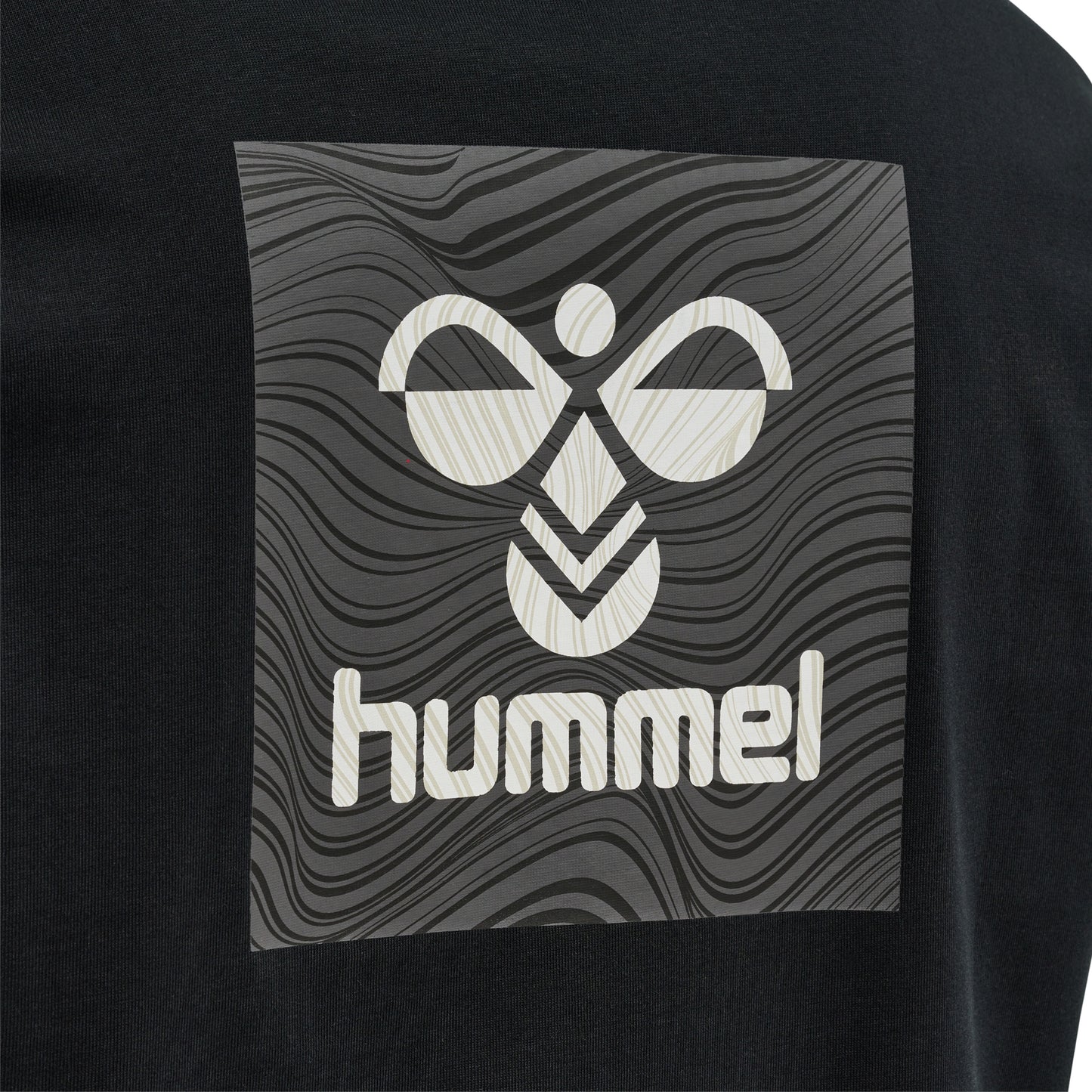 hmlOFFGRID TEE S/S