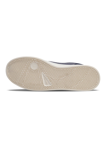 1009-BLACK IRIS