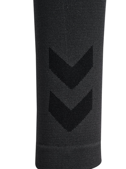 hmlUNITY SEAMLESS CROP T-SHIRT L/S