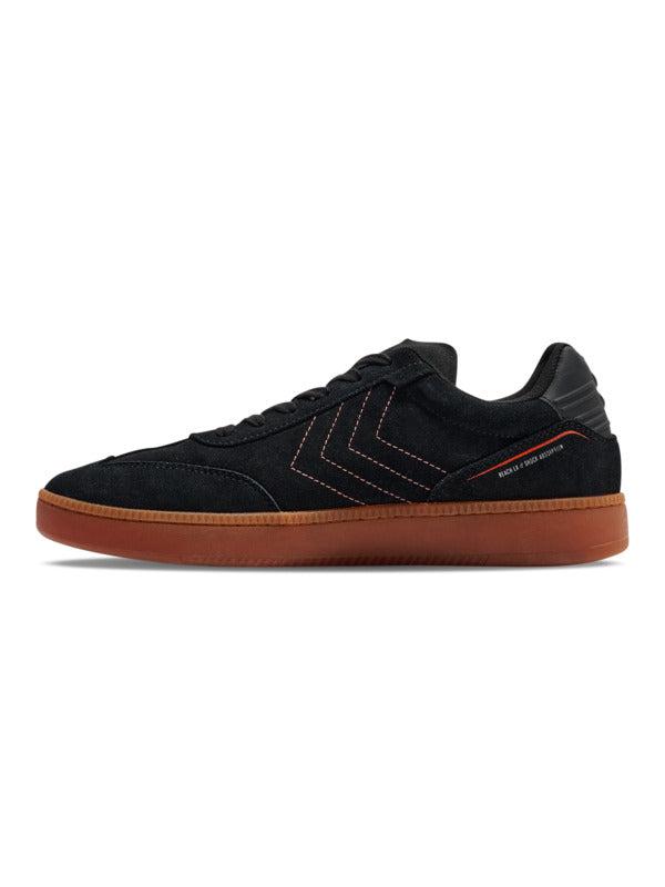 2001-BLACK