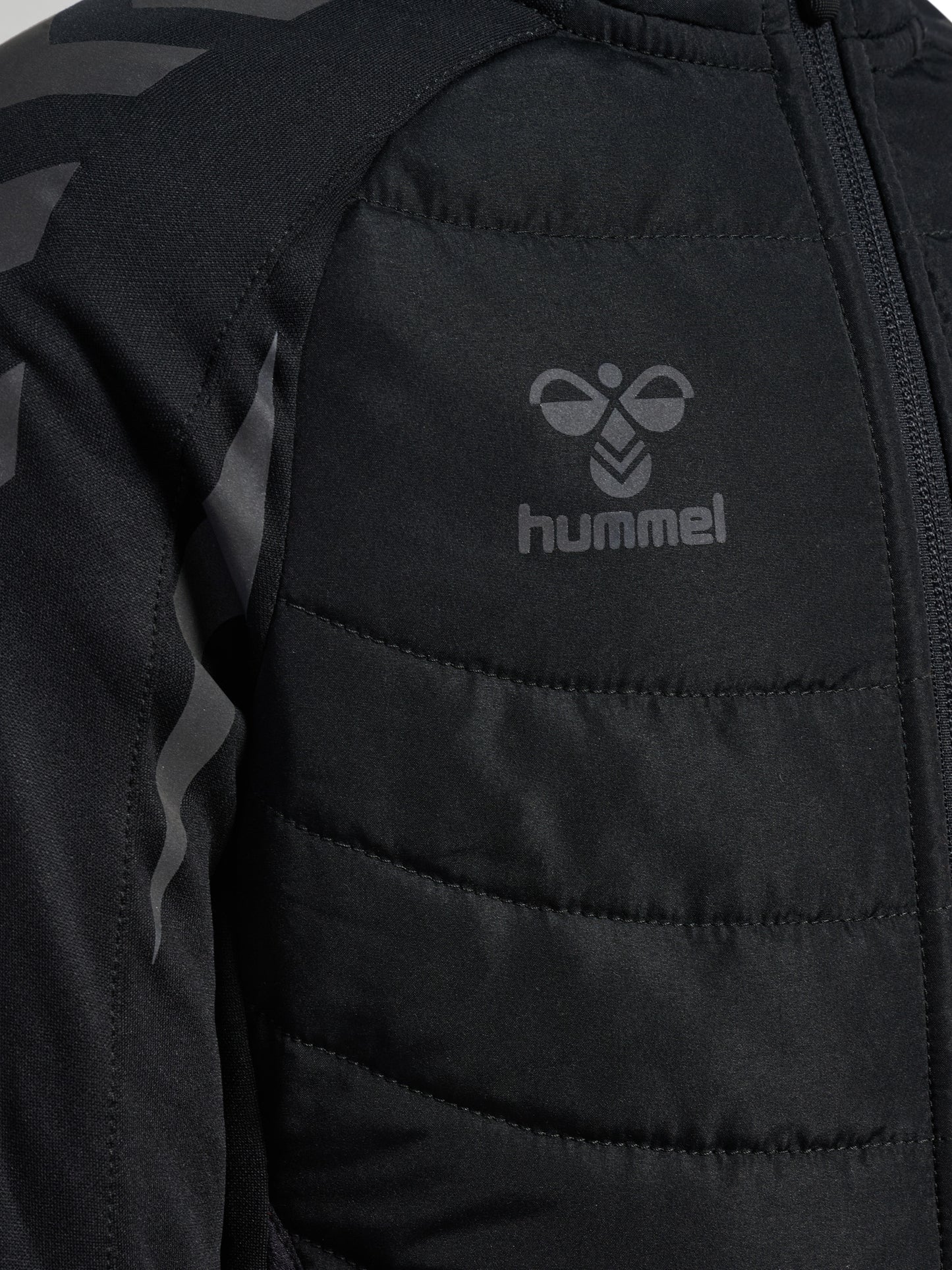 hmlBTC WINTER TRAINING JACKET KID