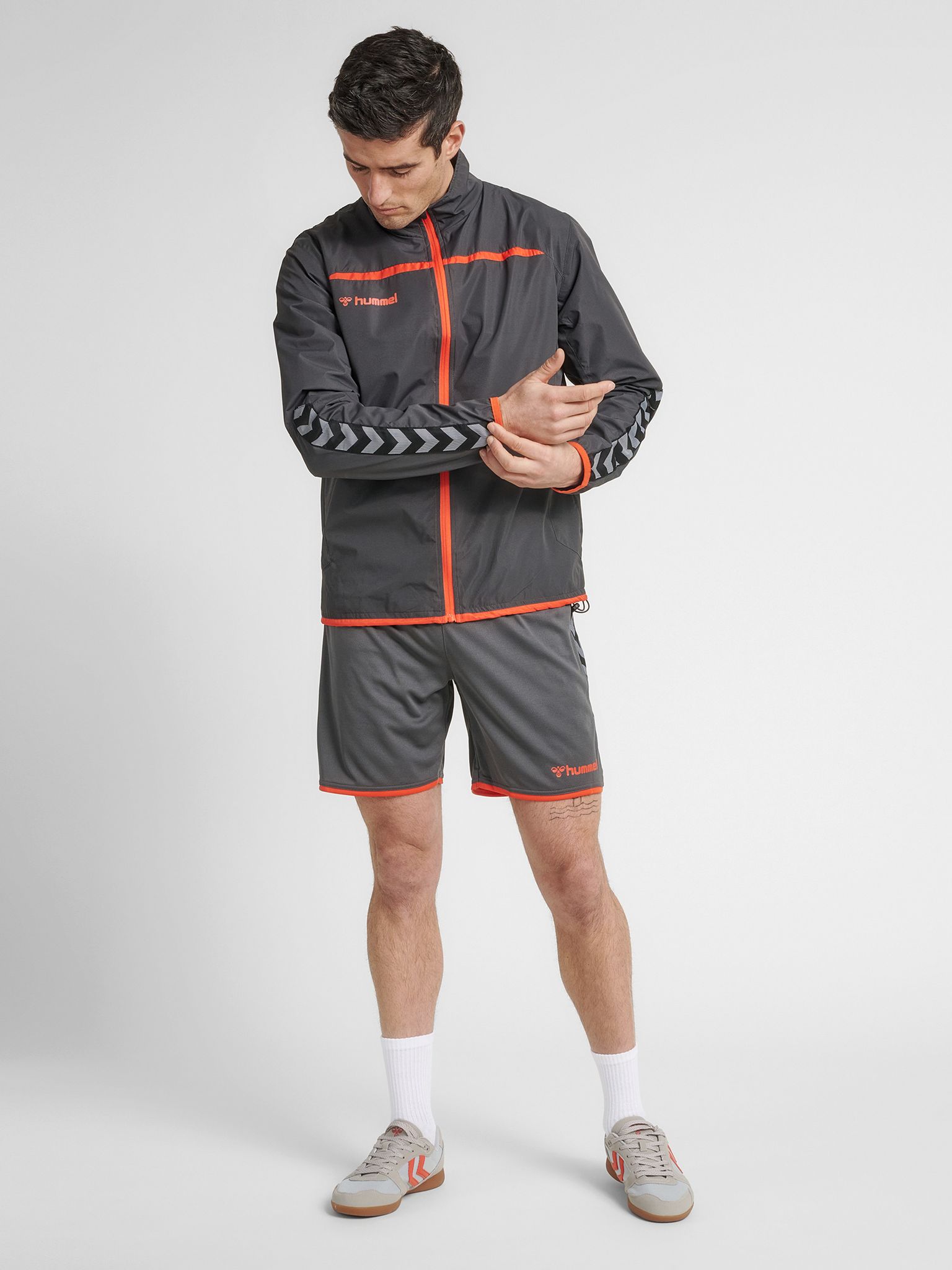 hmlAUTHENTIC TRAINING JACKET