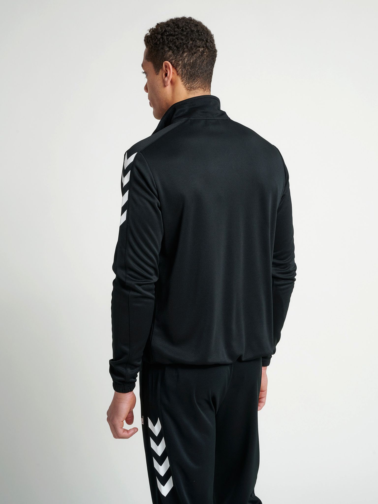 CORE POLY JACKET