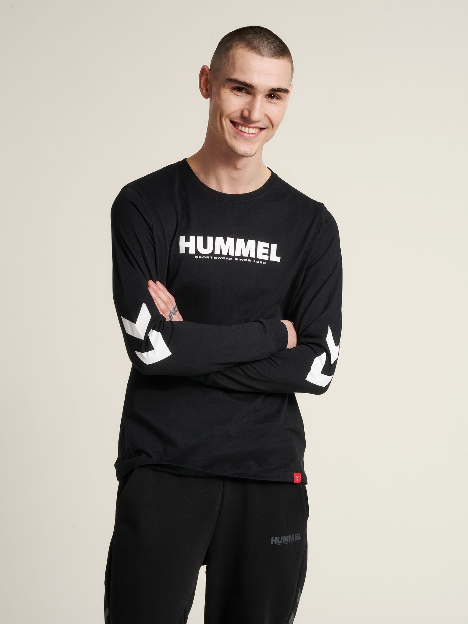 hmlLEGACY T-SHIRT L/S