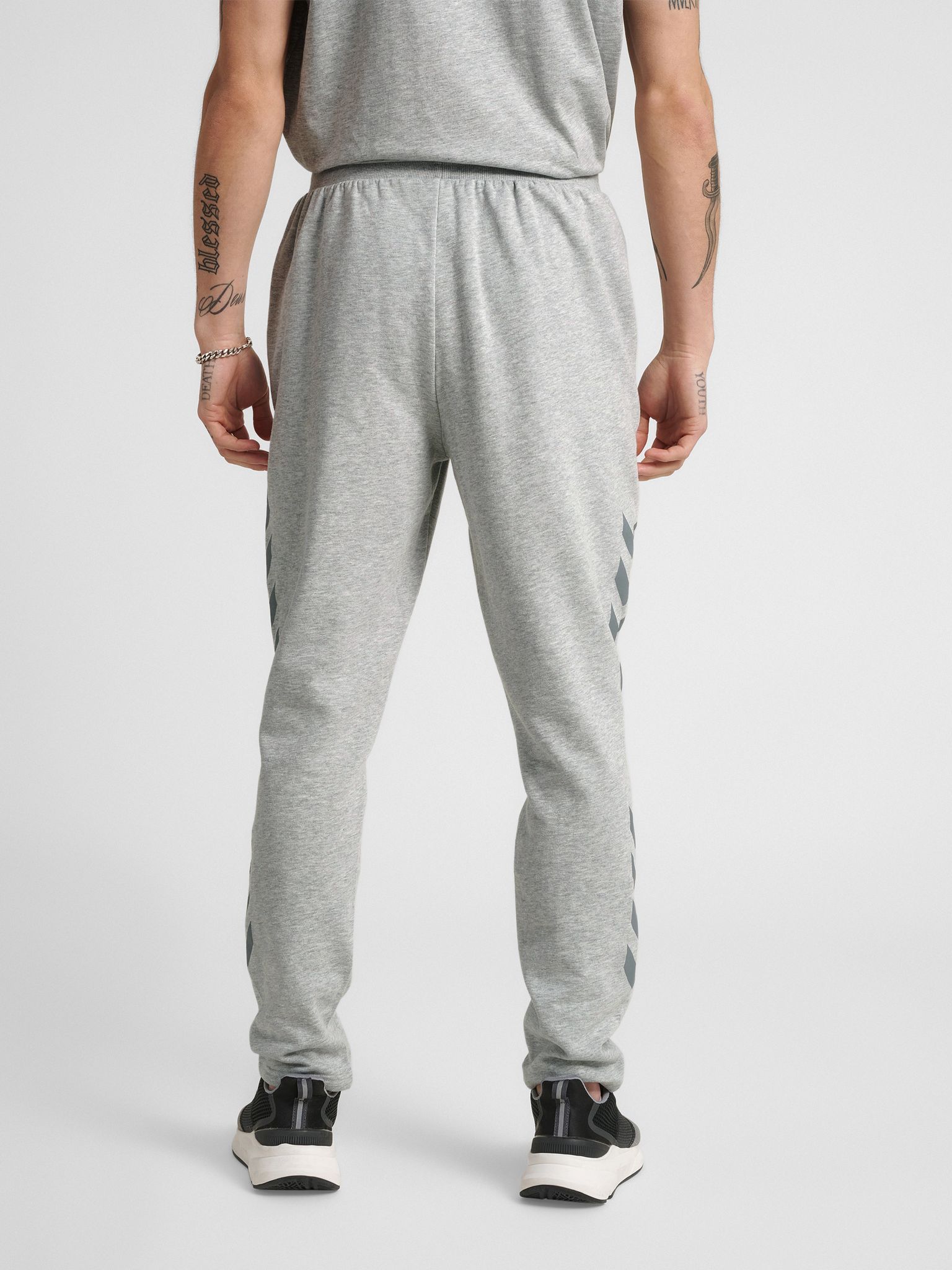 hmlLEGACY TAPERED PANTS