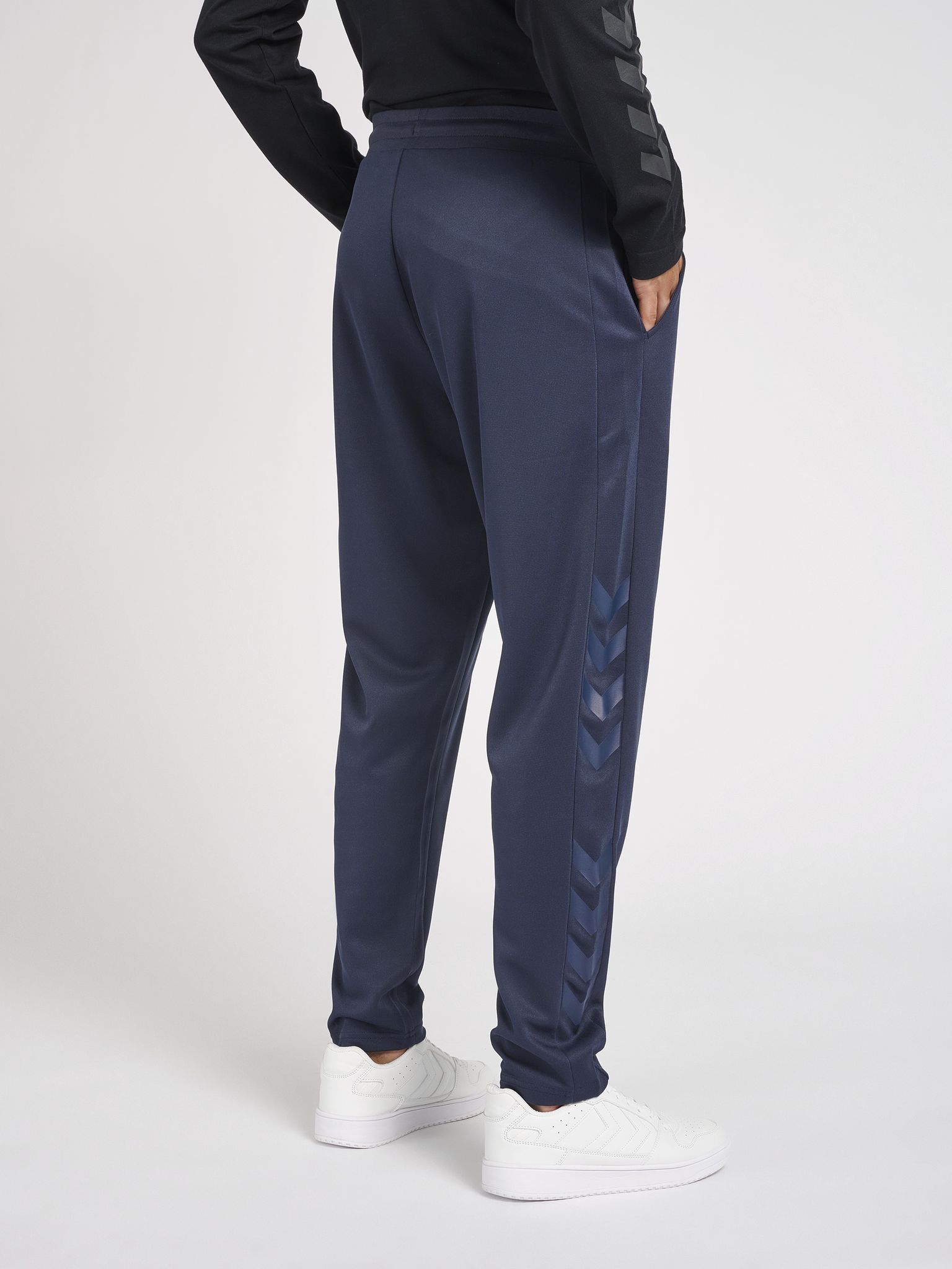 hmlLEGACY POLY TAPERED PANTS