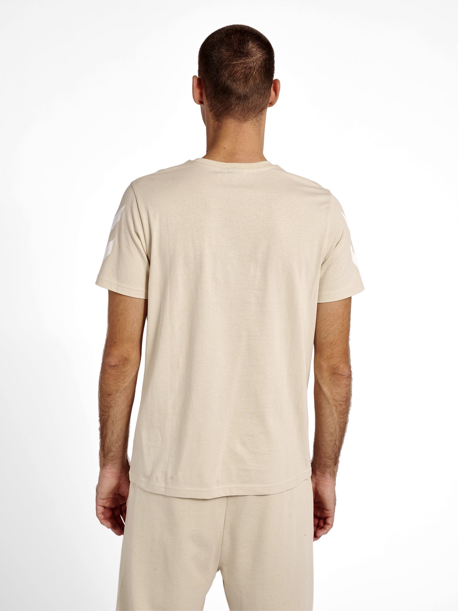 hmlLEGACY CHEVRON T-SHIRT