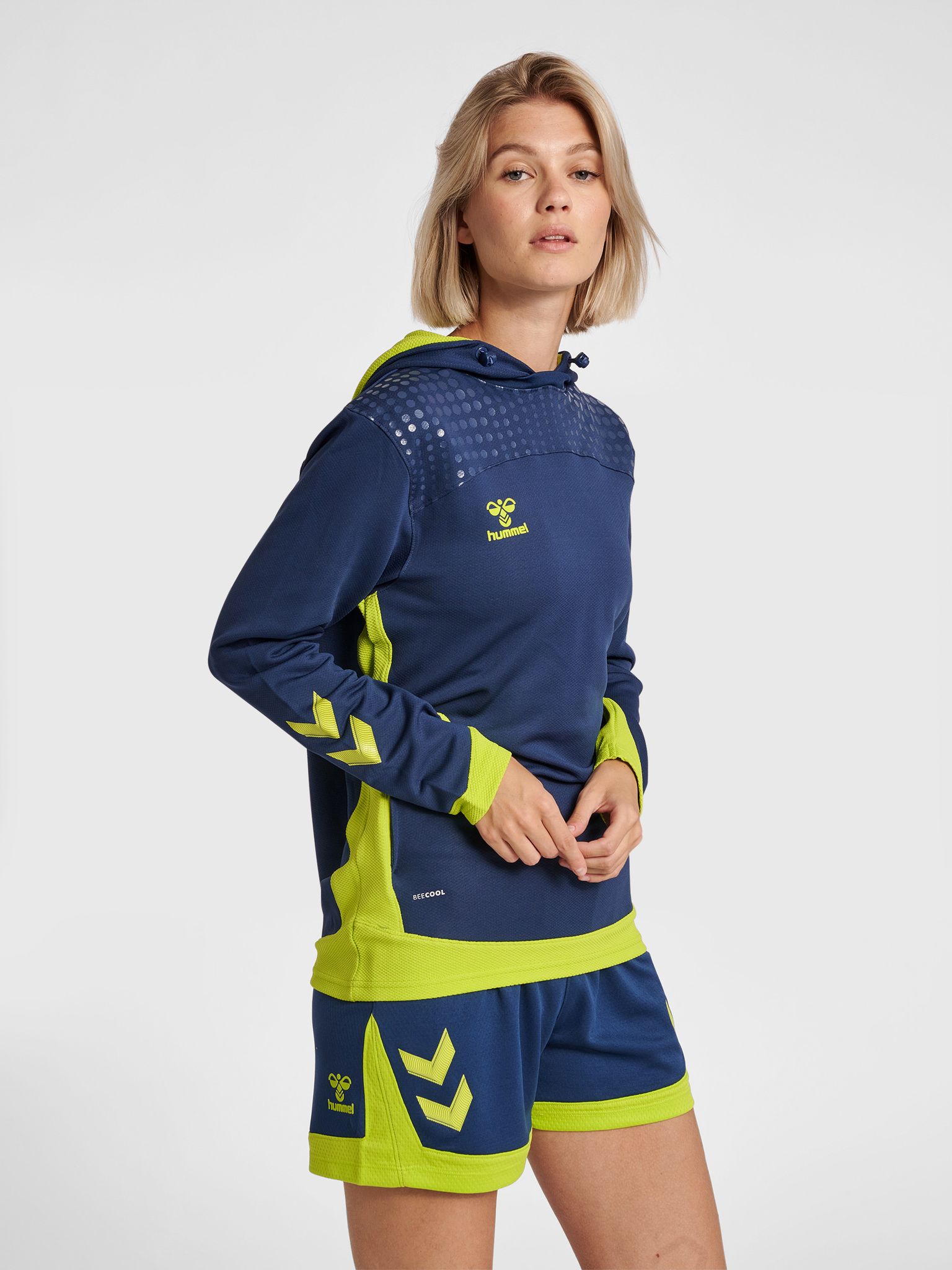hmlLEAD WOMEN POLY HOODIE