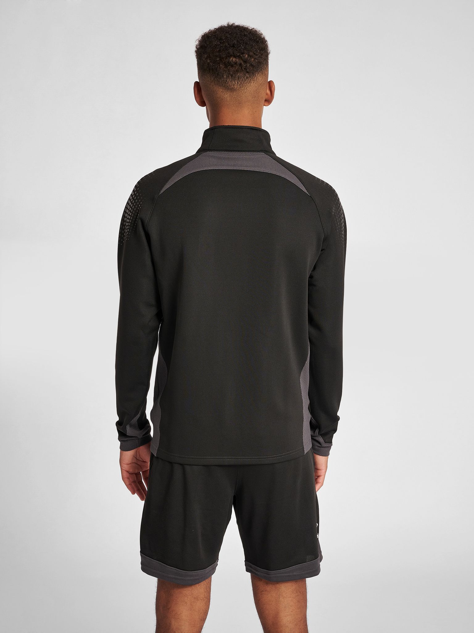 hmlLEAD POLY ZIP JACKET