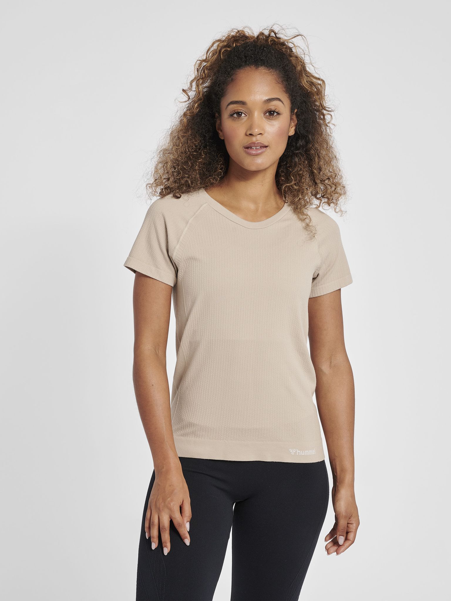 produseres ikke - hmlMT FLOW SEAMLESS T-SHIRT