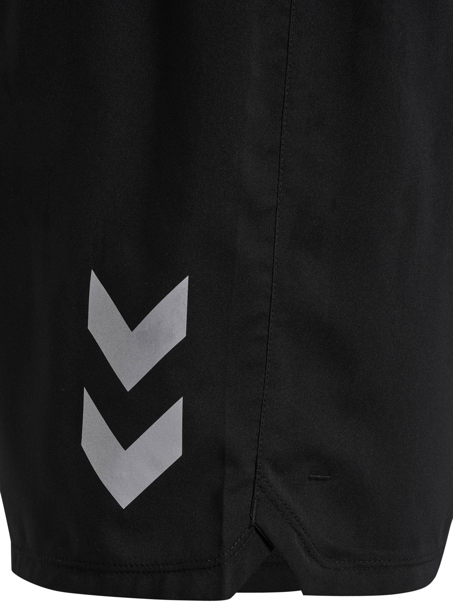 hmlRUN SHORTS