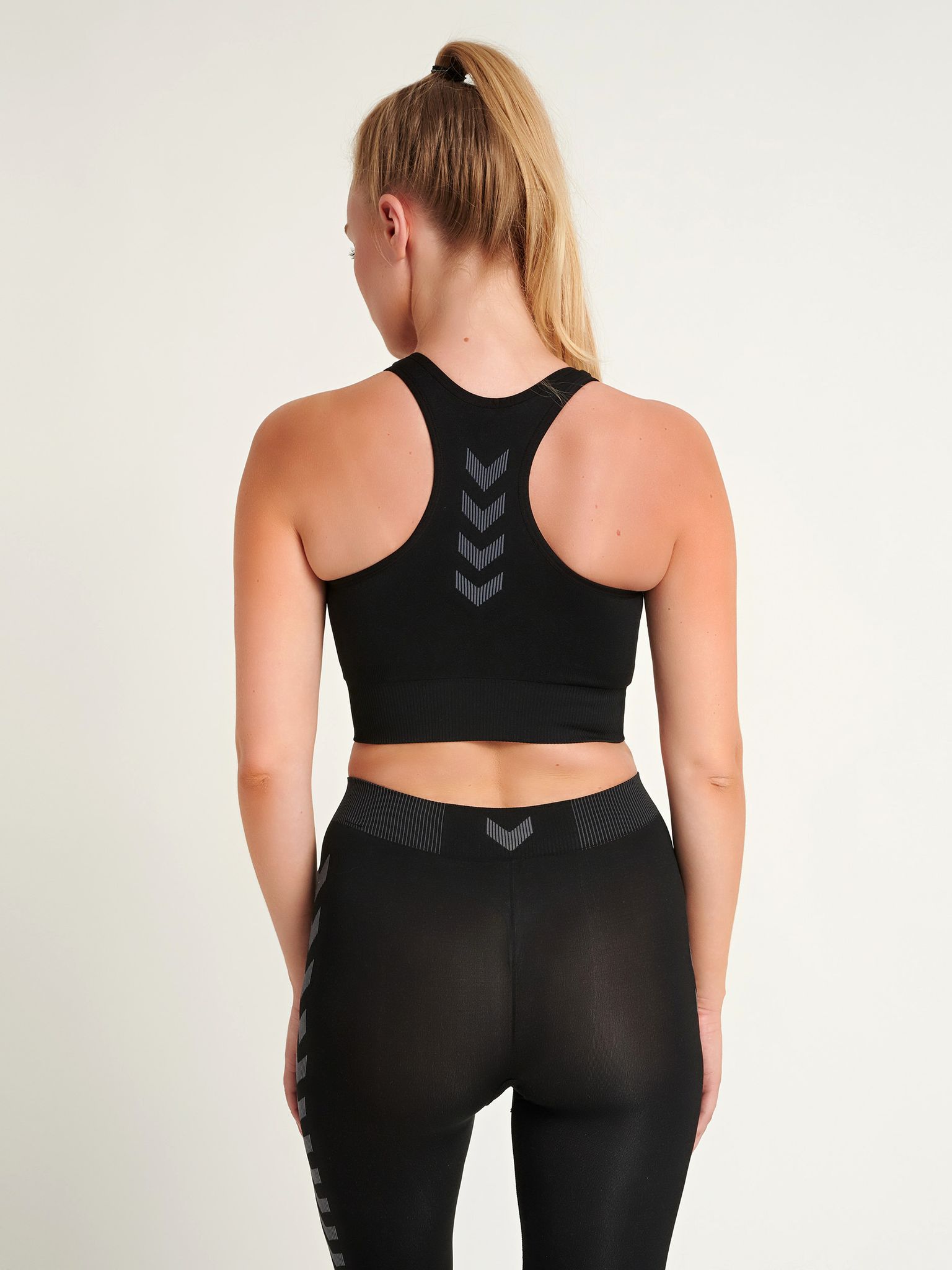 HUMMEL FIRST SEAMLESS BRA WOMEN