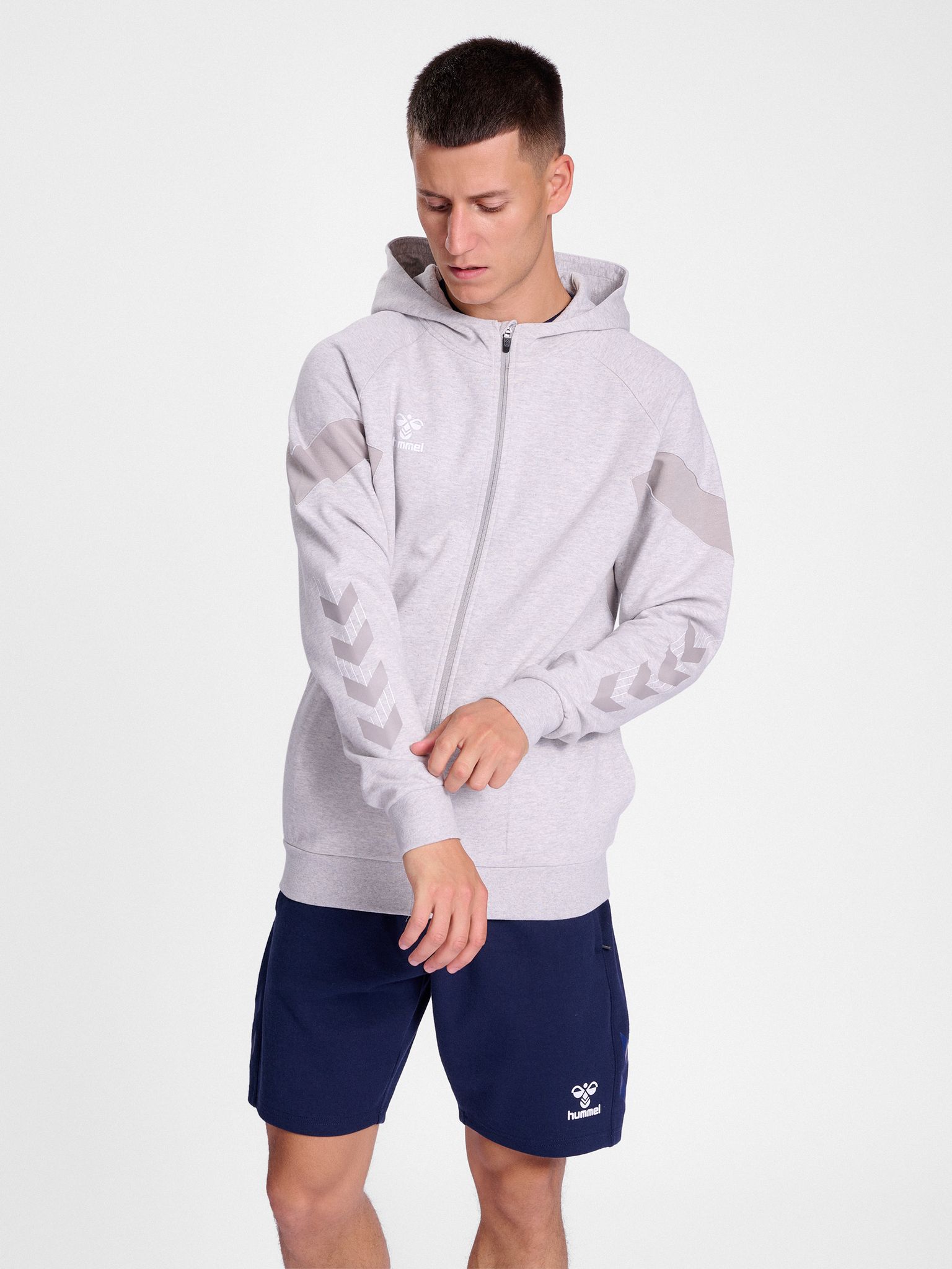 hmlTRAVEL ZIP HOODIE