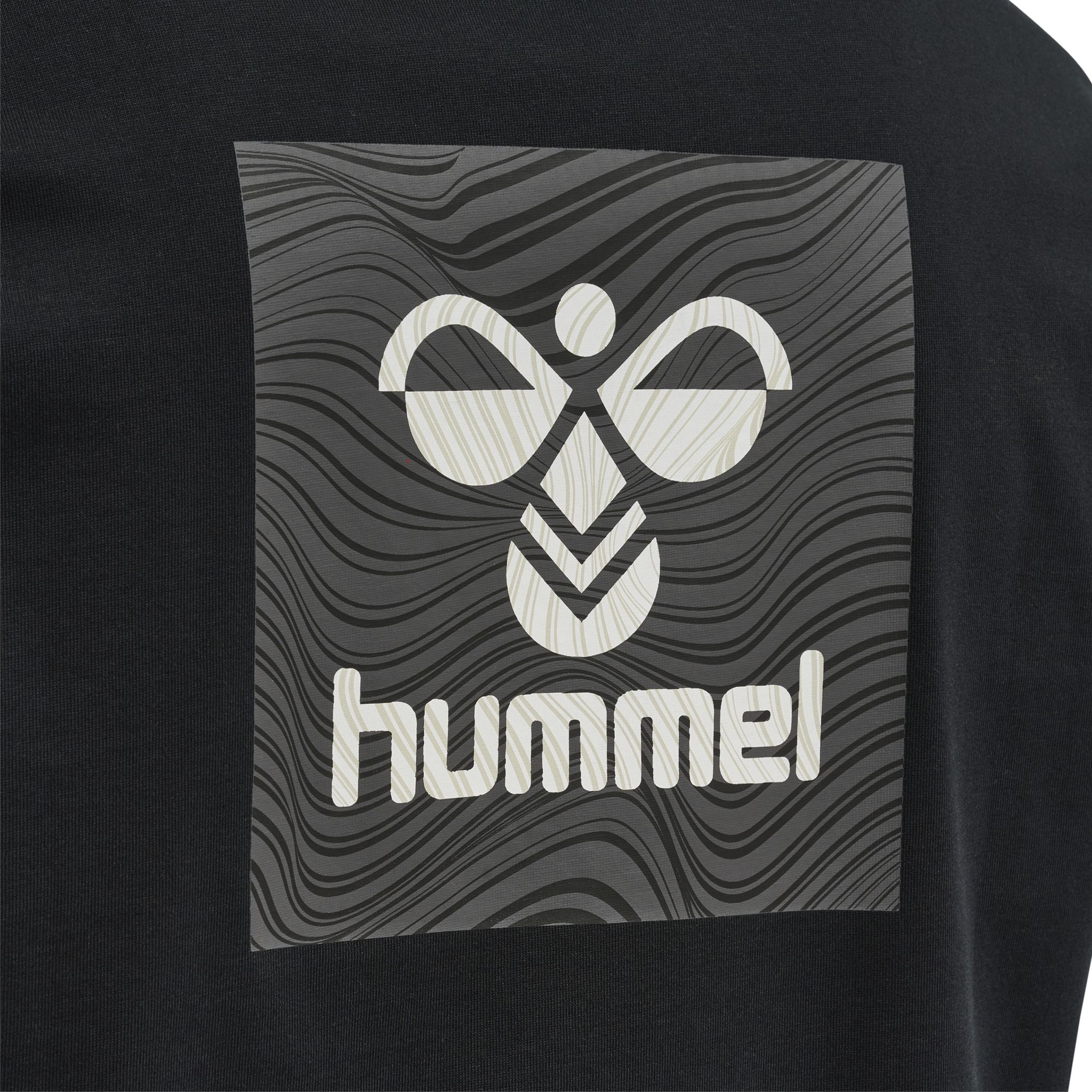 hmlOFFGRID TEE S/S